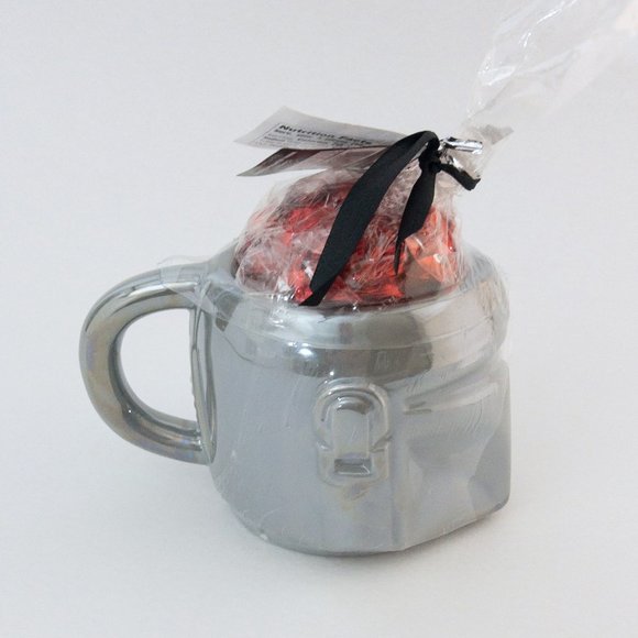 Disney Star Wars Mandalorian Ceramic Mug with Hard Candy by Galerie New Sealed - Picture 2 of 7